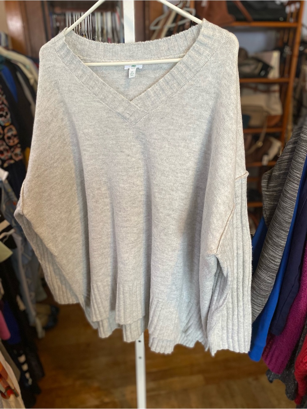 dip Light Gray V-Neck Oversized Knit Sweater